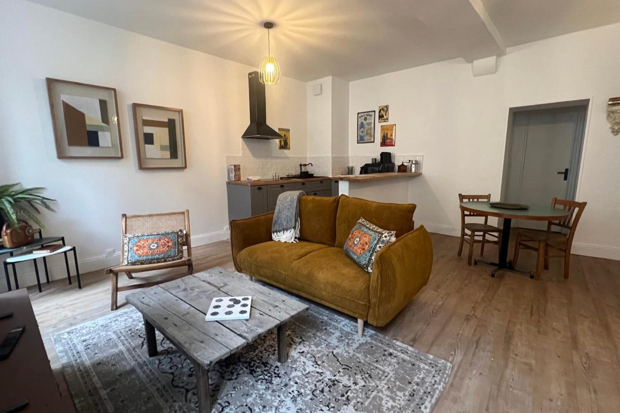 Appartement La Caresse De L'Amarante Мортань-о-Перш Екстер'єр фото